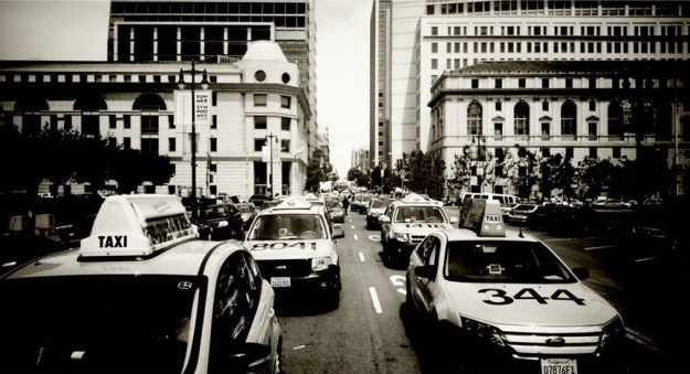 san-francisco-taxicabs-in-the-street-christian-lewis